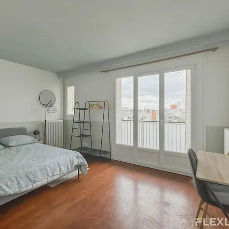 Flexliving - Whole Flat - Losserand Appartement Parijs